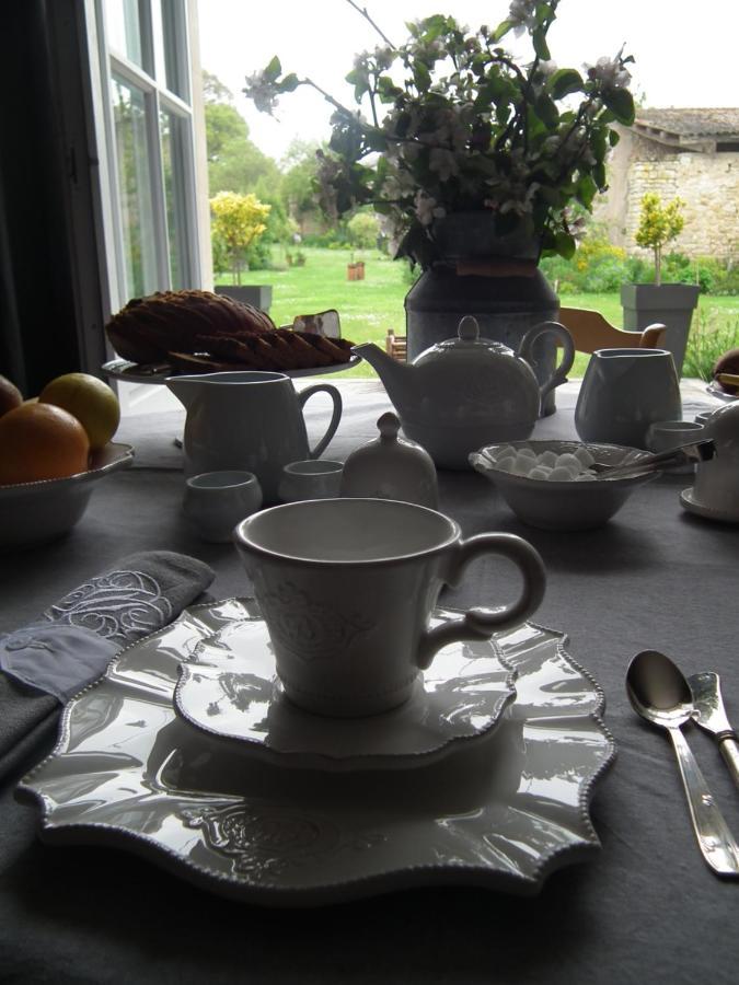 Chambre D'Hote Le 18-20 Saint-Martin-des-Entrées Kültér fotó